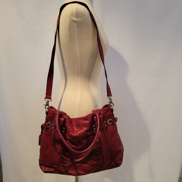 B. Makowsky Deep Red Pebbled Leather Bag EUC Silver Hardware - Picture 3 of 16